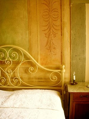 bed in Tuscan villa via Shootfactory UK